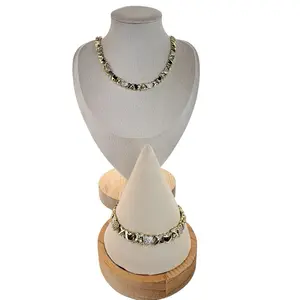 Women's XO 2-Piece Elegant Matching Sweet Female Daily Costume Jewelry Set, Necklace & Bracelet