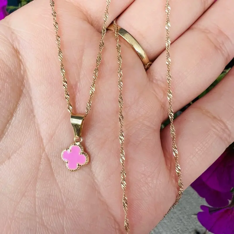 Cadena de oro de 10k y dije