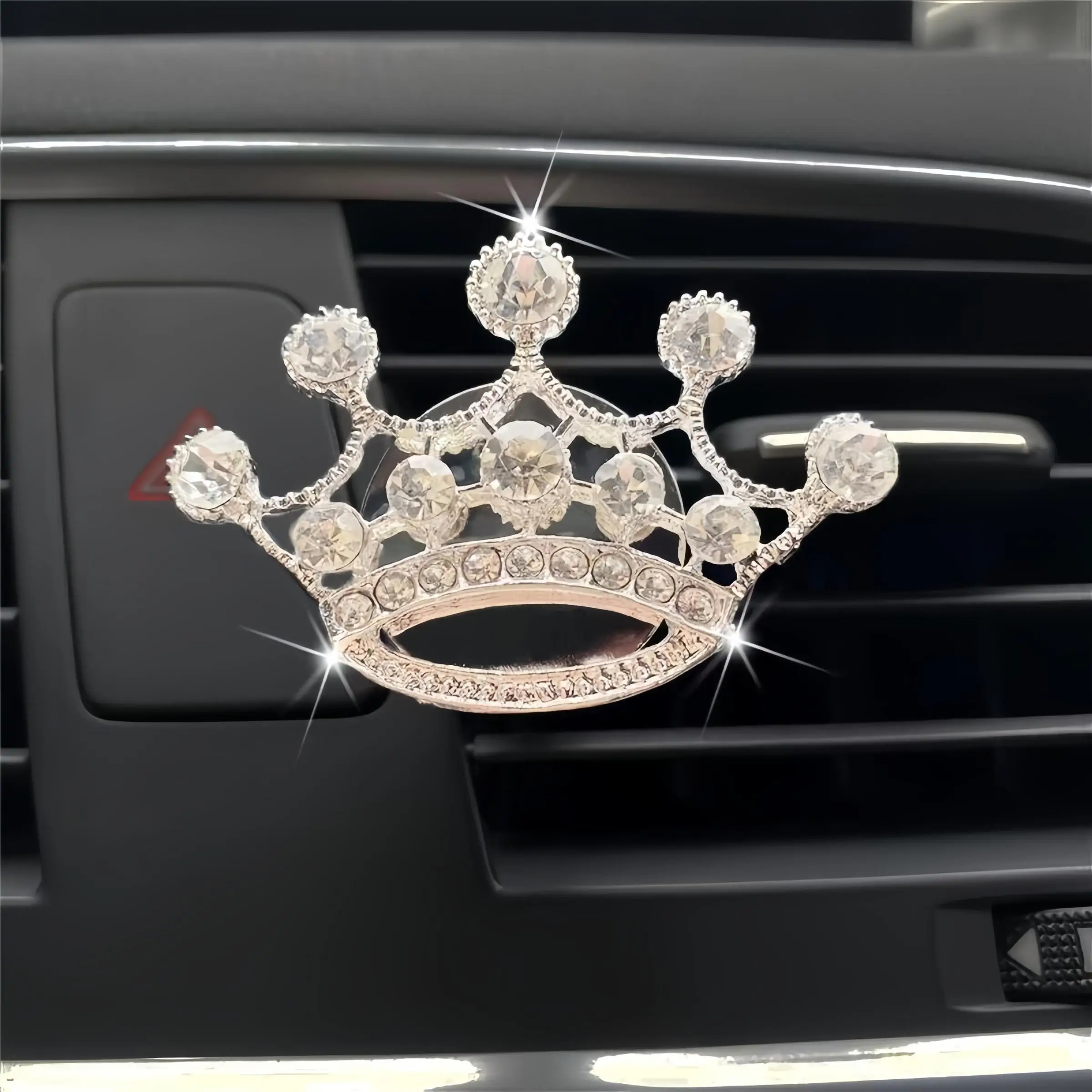 Car Air Outlet Perfume Clip, 1 Count Artificial Rhinestone Crown Design Car Air Vent Decoration, Car Interior Aromatherapy Clip for Women