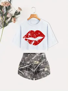 Women's Crop Tee & Shorts Two-piece Set, Casual Fashion Cozy Breathable Two Piece Outfits for Daily Outdoor Wear, Ladies Summer Clothes, Matching Clothing Set