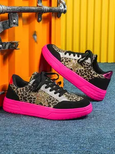 Men's New Fashion Leopard Print Casual Sport Shoes, Soft Breathable Low Top Lace-Up Sneakers for All Seasons