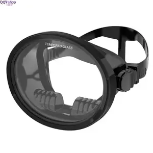 Oval Diving Mask, Panoramic Wide View Snorkeling Mask, Tempered Glass Lens with Soft Leakproof Seal for Adults