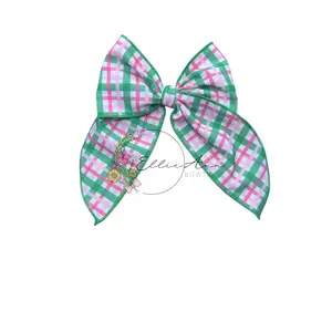 Tik tok live pick Serged Bows