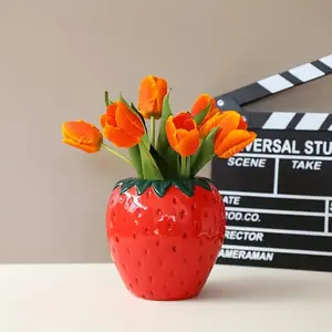 Cartoon Strawberry Ceramic Vase, Decorative Flower Vase, Charming Home Decor Gift for Valentine's Day & Easter, Rustic Style Decoration