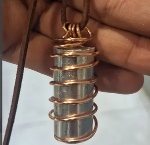 Magnesium Necklace - Collar de Magnesio