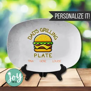 Personalized Dad's Grilling Plate with Cheeseburger & Kid's Names