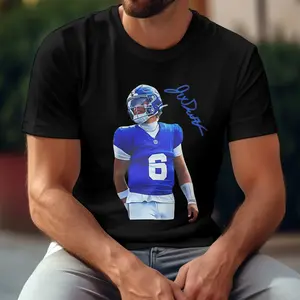 Touchdown Legends Graphic T-Shirt-Football Fan Favorite