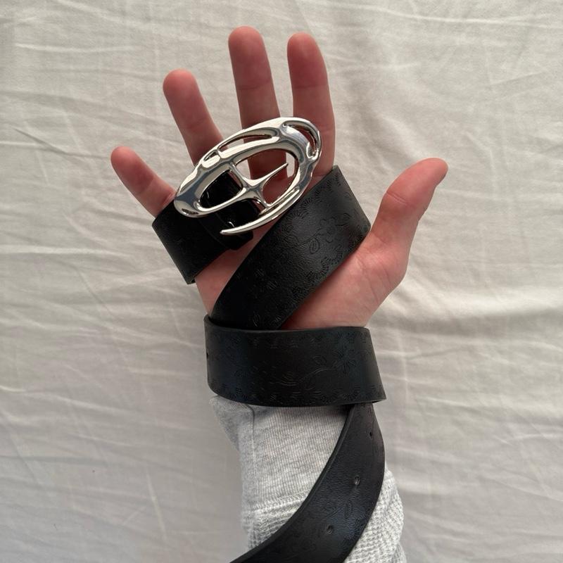 Star Belt Y2K Design Gothic Accessory with Silver Buckle