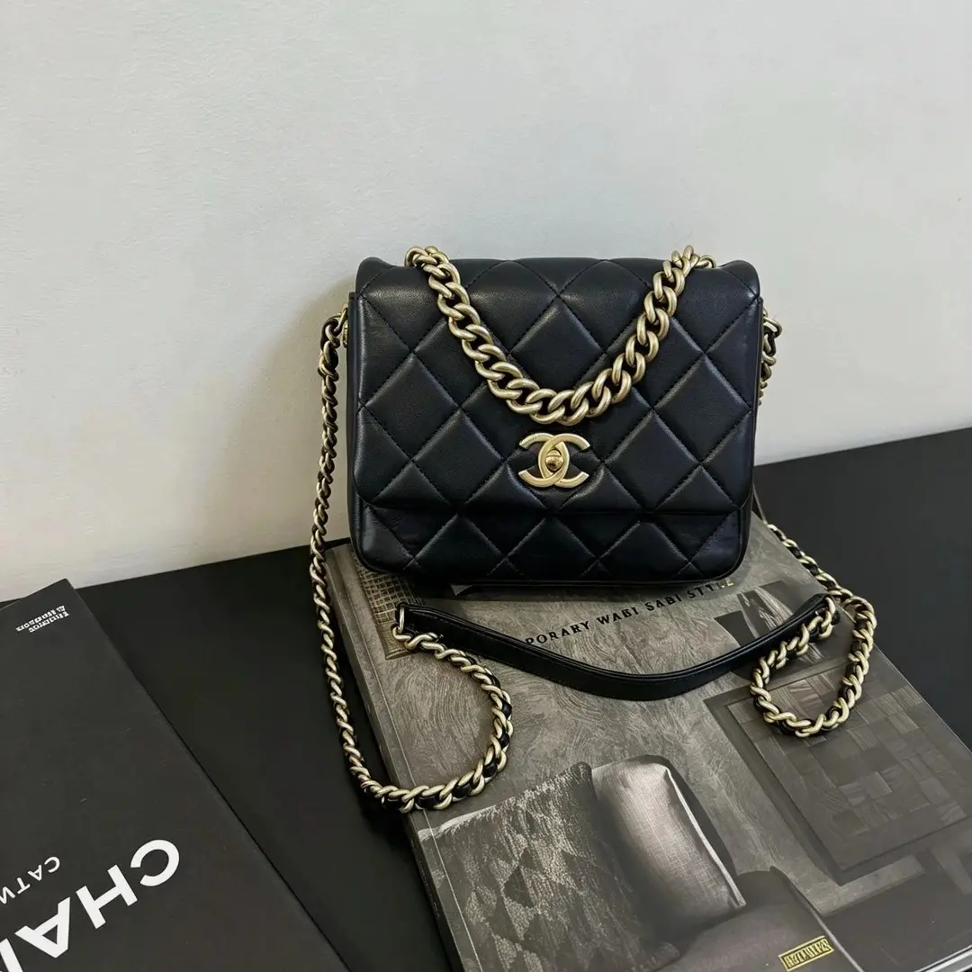 Pre-owned CHANEL Side Note Flap Bag AS260714008