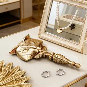 European Resin Fox Shape Mirror Decor, Handheld Makeup Mirror, Desktop Bathroom Decoration, Home Office Bedroom Gift, Festival Party Ornament