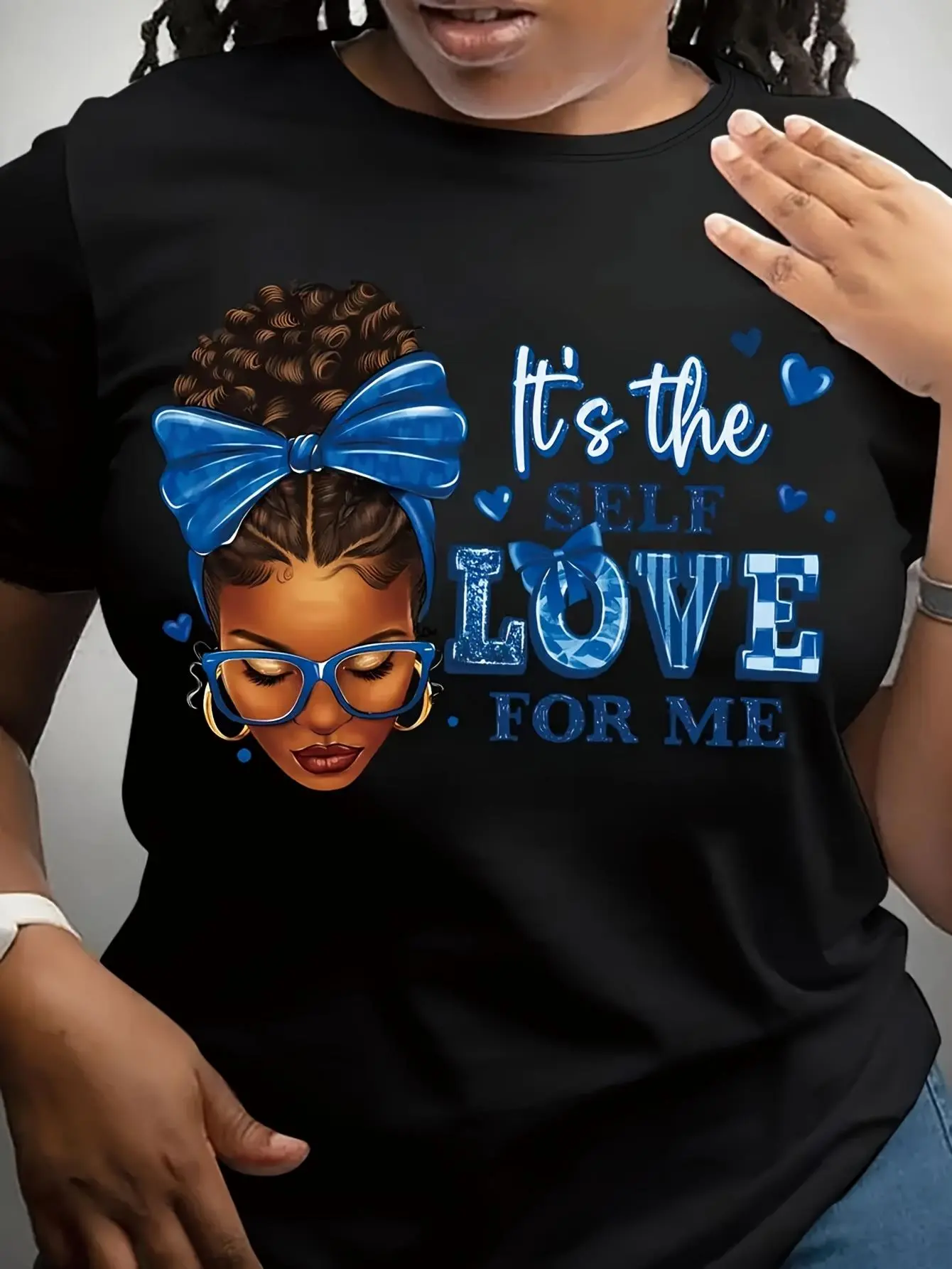 Casual Crew Neck T-Shirt for Women Featuring a Blue Portrait And Letter Print, Made from Breathable Fabric, with a Regular Fit And Short Sleeves, Suitable for All Seasons