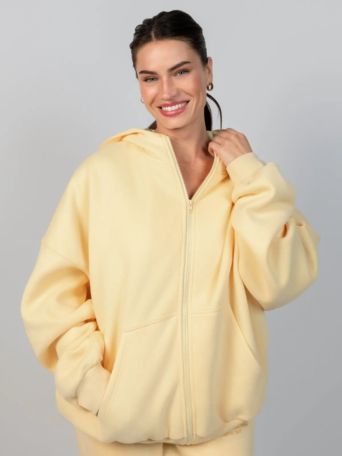 Comfrt | Pastel Zip Hoodie | Soft Pastel Zip Up Mega Sweatshirt Comfrt | Pastel Zip Hoodie | Soft Pastel Zip Up Mega Sweatshirt