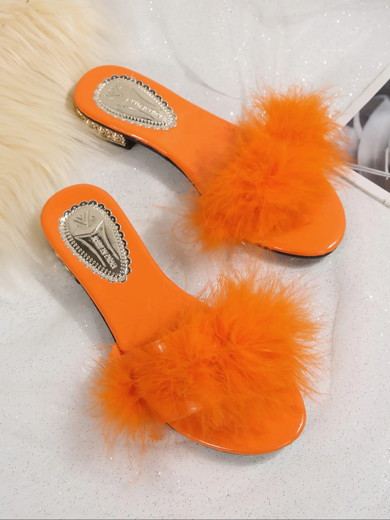 Women's Low Heel Slip-On Fur Slippers, Comfortable Plush Feather Fluffy Mule Sandals, Indoor Outdoor Two-Wear Casual Fashion Shoes, Fluffy Furry Sandals
