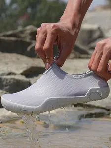 Unisex Sporty Water Shoes, Lightweight Travel Slippers, Quick Drying Water Shoes for Beach Swimming, Surfing, Indoor Fitness, Yoga, Dancing and Camping, Wading Shoes