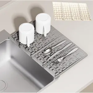 Silicone kitchen mat - versatile, draining, heat-resistant, foldable, and customizable, ideal for protecting countertops, sinks, and dining tables