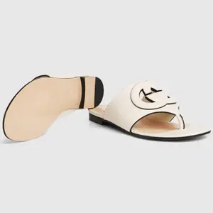 Gucci Leather Interlock Sandals Size 40.5