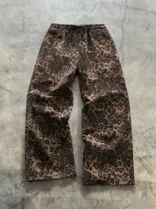 Unisex street style leopard print pants, Casual trousers, with a relaxed fit, drawstring waistband, comfortable and casual design, perfect for casual daily wear, stylish leopard print outfits suitable for hip-hop, campus, commuting