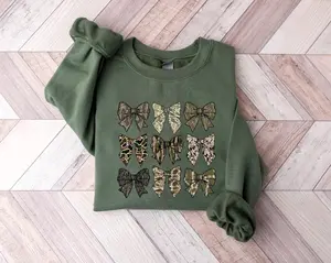 Camo Bow Sweatshirt, Camo Coquette Bow Shirt, Duck Hunting T-shirt, Hunting Lover Gift, Women's Camouflage Bow Sweatshirt, Camouflage Bow