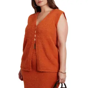 ELOQUII Women's Plus Size Fuzzy Sweater Vest