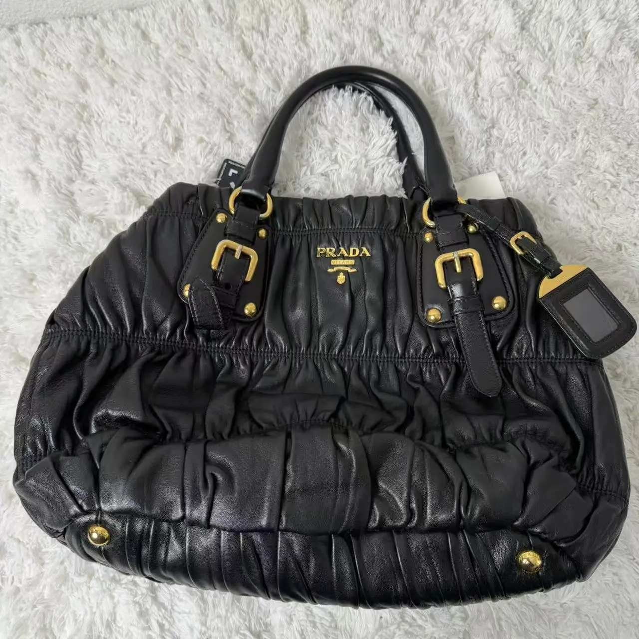 Pre-owned PRADA COW Clutches & Wristlets BAG