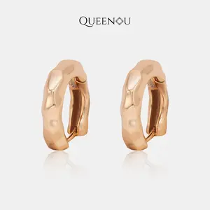 【828】Fluid Wave Hoops Daily Casual – Fashionable and Versatile Accessory for Everyday Wear or Special Occasions