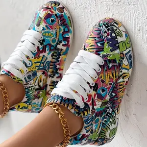Women's Graffiti Print Sports Shoes, Fashion Lace Up Low Top Platform Sneakers, Casual Skate Shoes