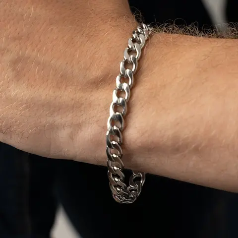 Men's 5mm Classic Cuban-Style Bracelet, Sturdy Polished Stainless Steel for Daily Use, Geometric Links Everyday Wear Bracelet & Bangle (20cm, 22cm), Sturdy Steel For Daily Use, Cuban Style Bracelets & Bangles