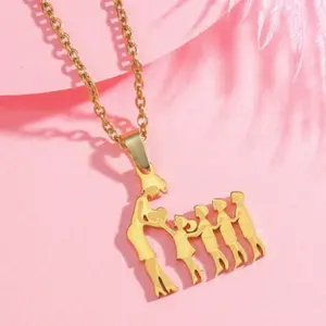 Mother Portrait Pendant Necklace – Trending Mom Jewelry Gift | Elegant Women’s Necklace for Daily Wear, Christmas & Thanksgiving