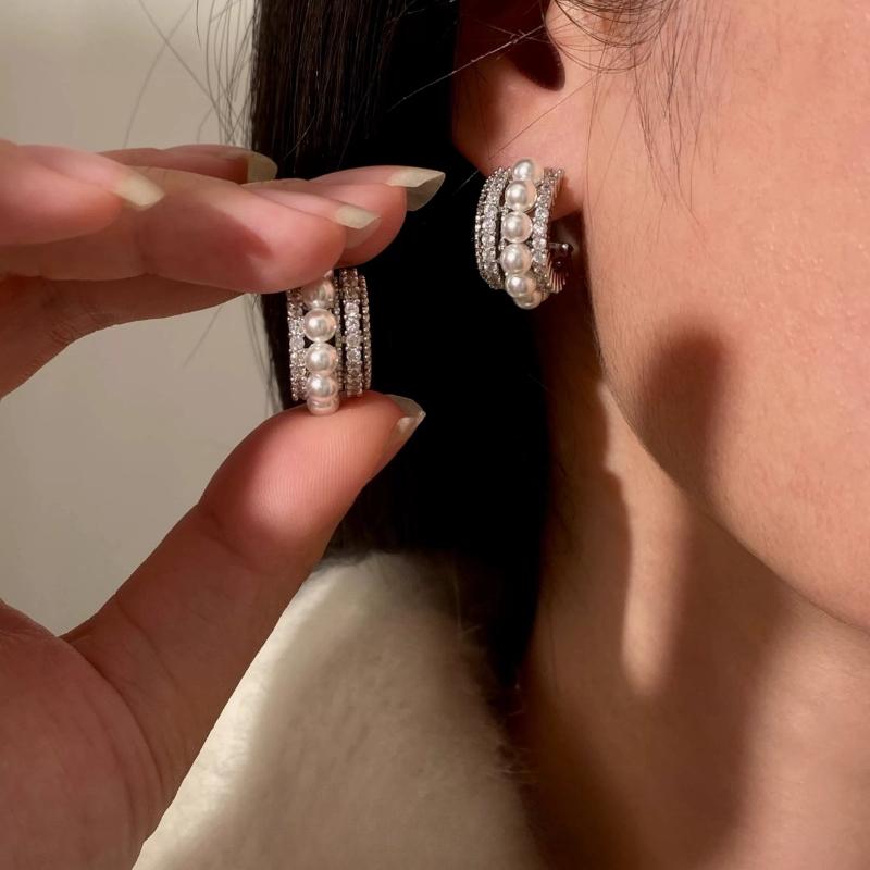 French Style Layered C-Shaped Pearl Zircon Earrings shell pearl