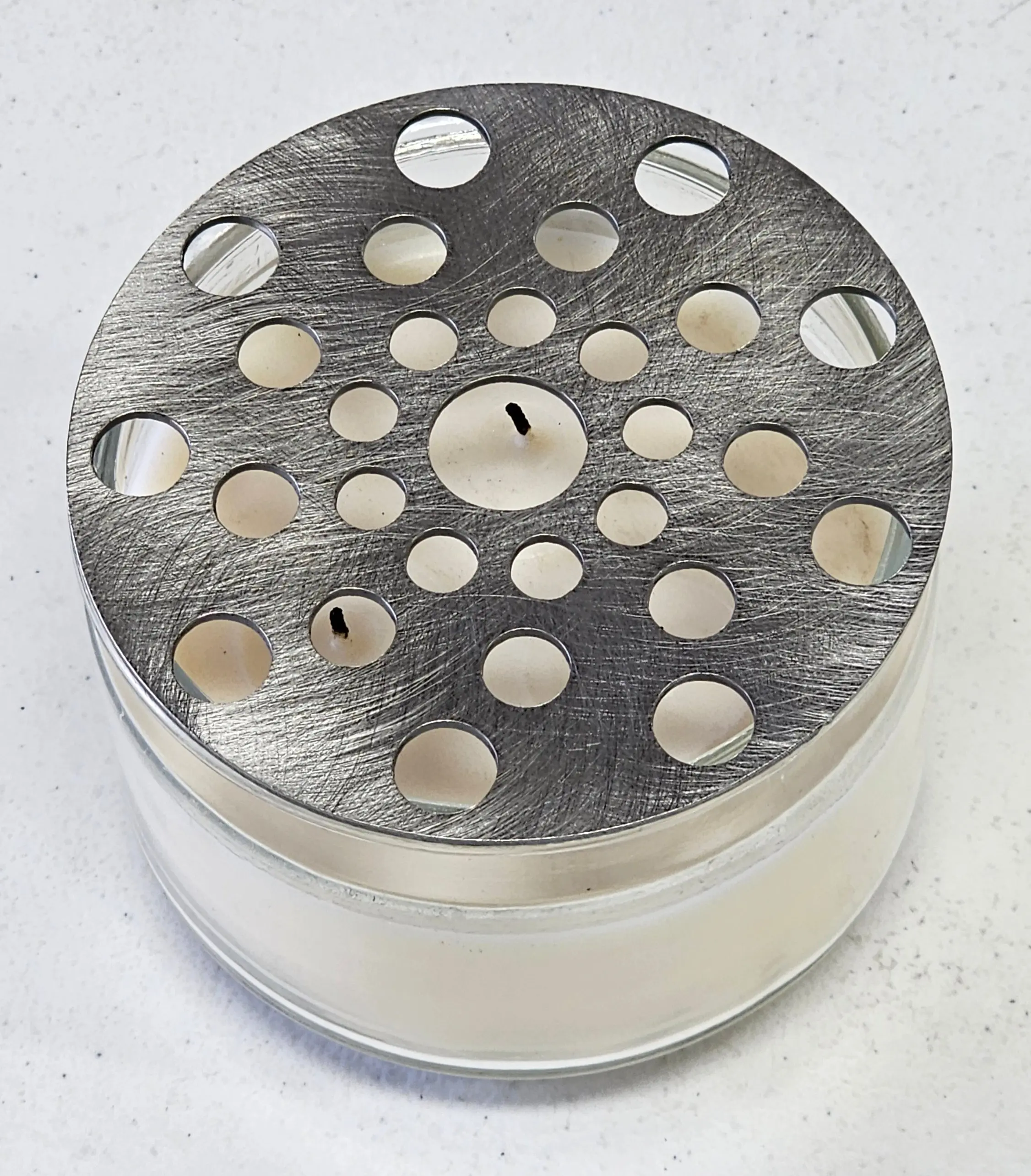 Calm Sphere Candle Topper – Candle Lid to Reduce Tunneling & Promote Even Burns