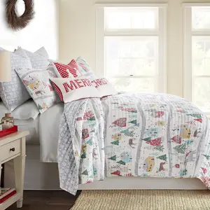 Joulset Quilt Set