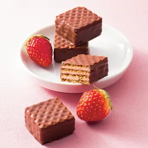 Chocolate Wafers "Strawberry Cream (12 Pcs)"