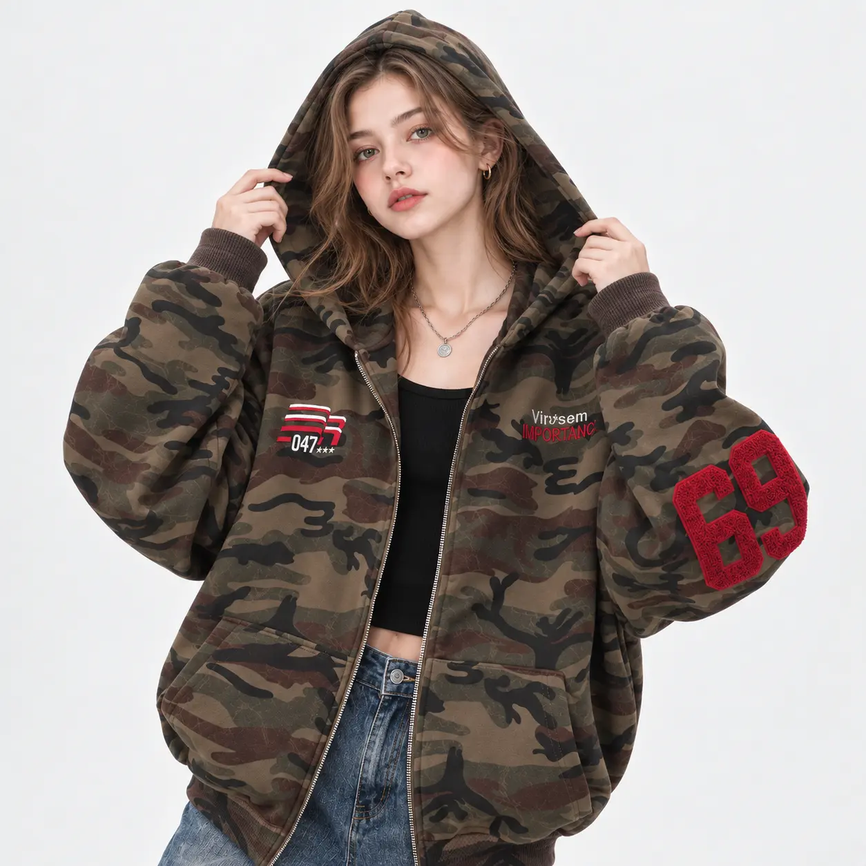 Unisex Camo Zip Up Hoodie Jacket, Vintage 69 Letter Patch Print Hooded Sweatshirt, Oversized Streetwear Full Zip Camouflage Coat for Men Women
