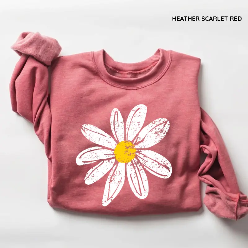 Daisy Flower Sweatshirt, Summer Wildflower Graphic Pullover, Trendy Spring Floral Crewneck, Sunflower Inspired Botanical Jumper, Cute Cozy Gift for Her