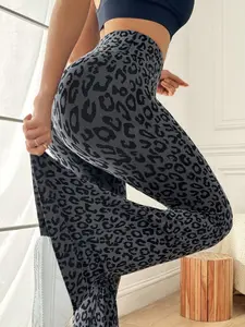 Women's Seamless Knitted Leopard Texture Yoga Flare Pants, High Waist Cross Waist Design, Butt Lifting Control, Sporty Casual Fashion, Leopard Print Leggings, Athleisure Fitness Leggings