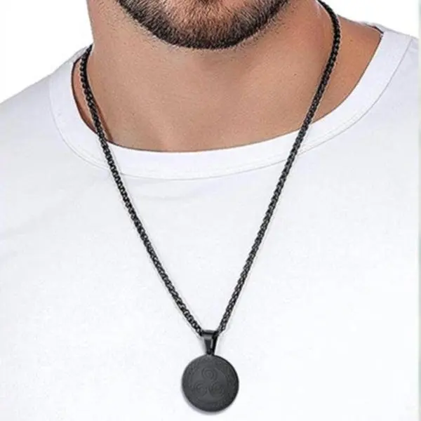 FaithHeart Celtic Triskelion Triple Spiral Pendant Chains Necklace, Casual Trendy Fashion Accessory, Ideal Gift Jewelry, Casual Trendy Jewelry, Fashion Accessory Necklace, Gift Necklace