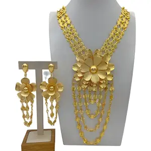 24K Gold Plated Flower Statement Necklace & Earrings Set Luxe Wedding & Party Jewelry For Women