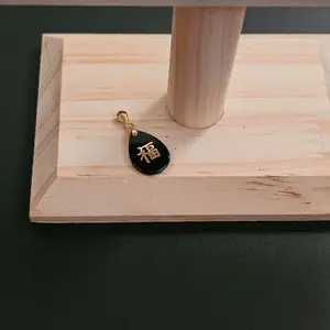 14k gold black onyx pendant