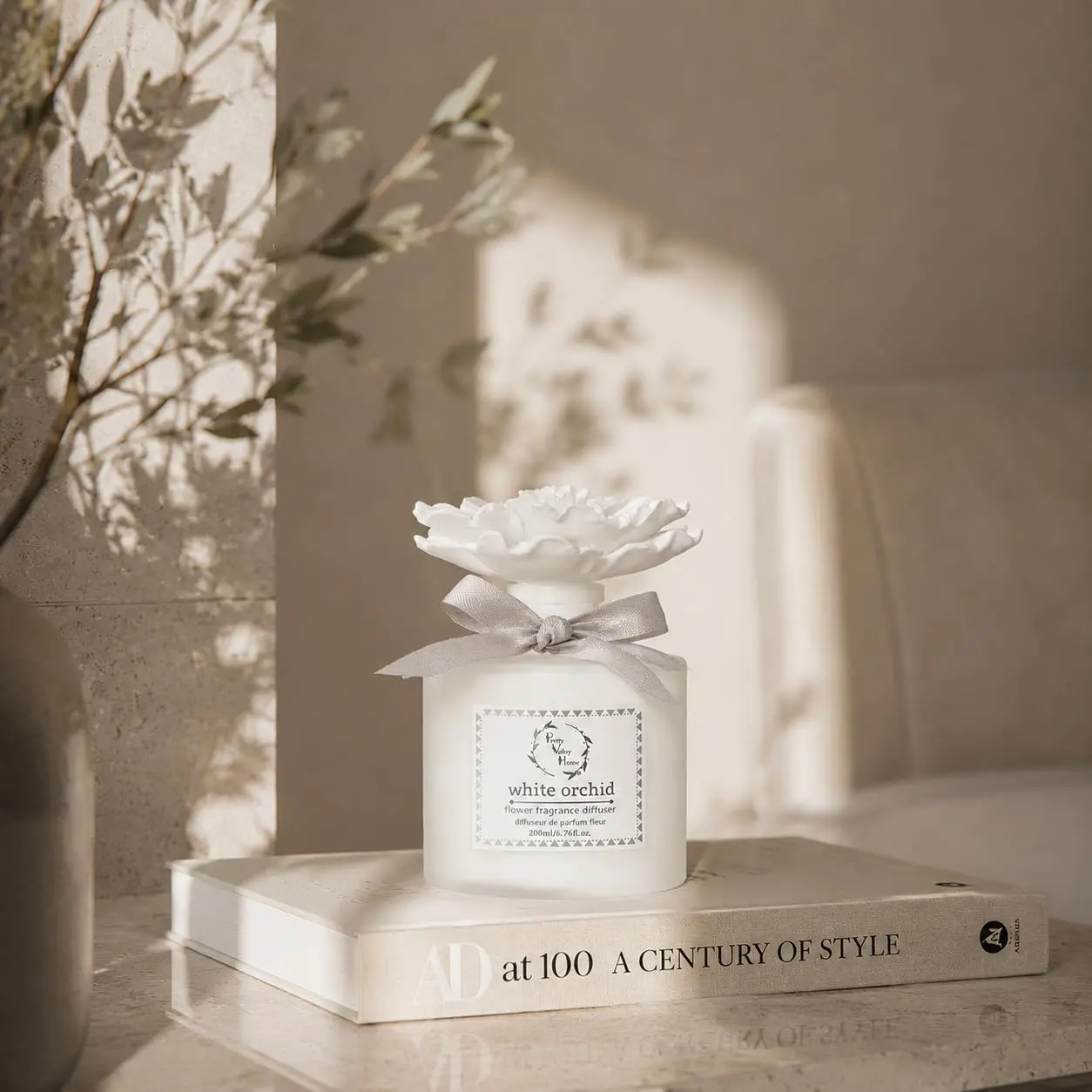 Pretty Valley Home-Ceramic Reed Diffuser Set - 6.76 Fl. Oz/200ML White Orchid Fragrance, Gift Box with Flower Accent, Home Fragrance Decor for Bathroom, Living Room, Office
