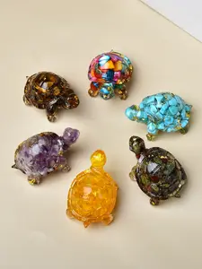 Handmade Natural Crystal Gravel Decorative Turtle Figurine, Epoxy Resin Wrapped Home Ornament, Good Luck Energy Balancing Gift