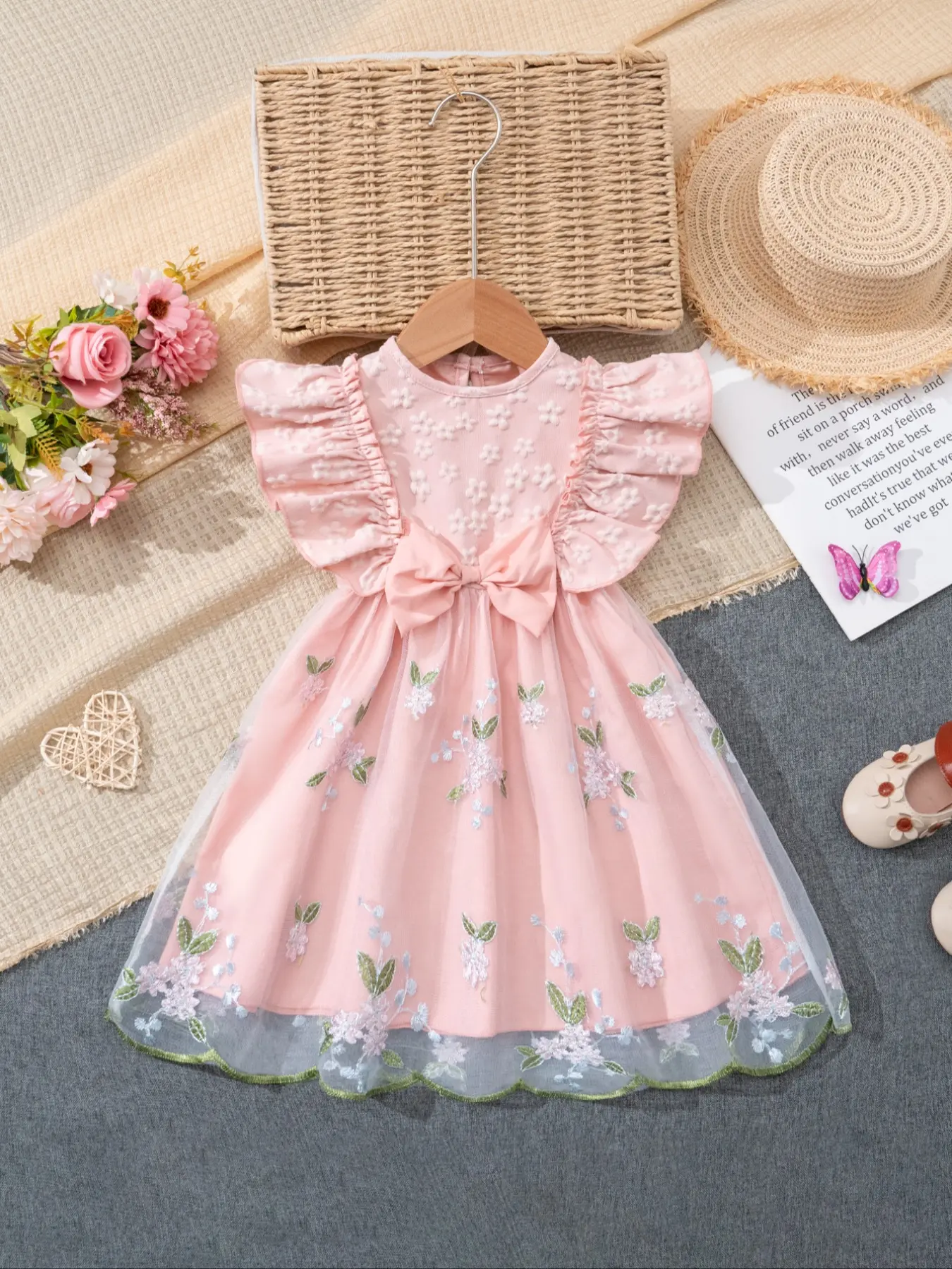 1pcs Girls Summer Dress with Small Flutter Sleeves, Solid Color Mesh  Patchwork, Sweet Princess Style, Bow, Trendy Kids Clothing, Floral Print  Dress, Floral Pattern Dress, Floral Printed Dress, Dresses Summer - TikTok