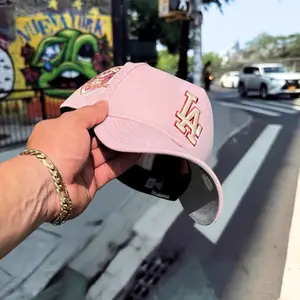 Pink New Era LA Dodgers NY Yankees Streetwear Baseball Cap – 9FORTY Adjustable 59FIFTY Fitted Snapback Hat, Gorras de Béisbol para Hombre y Mujer, Trending TikTok USA 2026, Vintage Sport Fashion