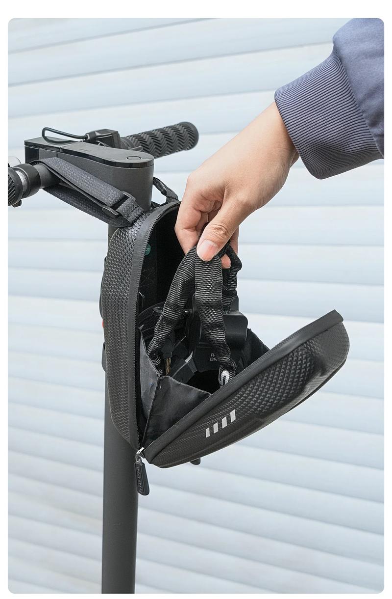 ROCKBROS Heavy Duty Bike Lock & Scooter Lock 23.4-Inch Anti-Theft Chain Lock with Key ABS Housing A3 Chrome-Plated Steel Chain for E-Bikes Durable Construction ROCKBROS Heavy Duty Bike Lock & Scooter Lock 23.4-Inch Anti-Theft Chain Lock with Key ABS Housing A3 Chrome-Plated Steel Chain for E-Bikes Durable Construction