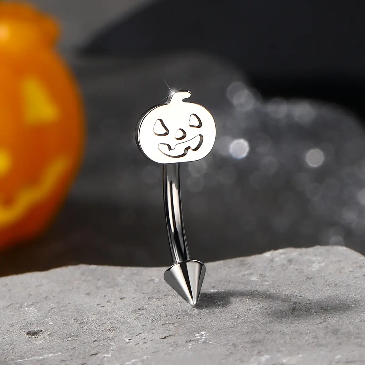 OUFER Labret Piercing Jewelry, Cute 16G Titanium Pumpkin Ring, Internally Threaded Style Accessory for Rook and Vertical Labret