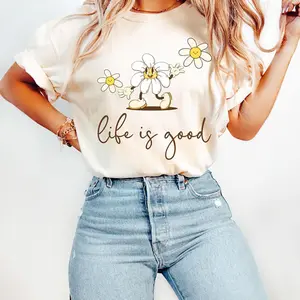 Life Is Good Wildflower Comfort Colors T‑Shirt for Women – Positive Vibes Summer Inspirational Tee, Flower Graphic Shirt.