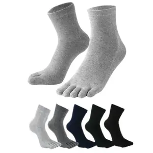 2026 New 5Pcs Men Five Finger Toe Socks, breathable cotton crew socks. Lightweight and sweat-wicking, perfect for running, sports and daily casual wear.