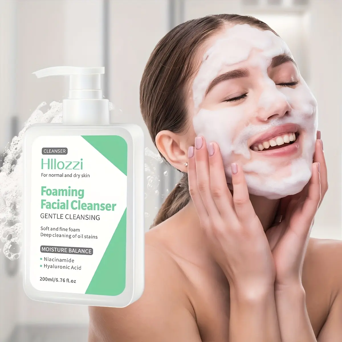 Foaming Facial Cleanser, Facial Wash, Niacinamide Cleanser, Gentle Oil Control and Moisturizing, Long-lasting Soft, Hydrating Daily Skin Care, Deep Cleansing, Suitable for All Skin Types, Moisture, Purifying Face Wash