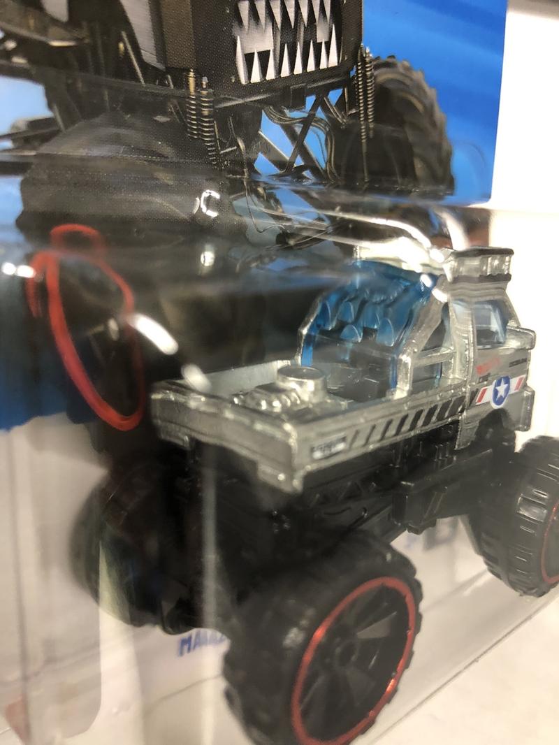 Hot Wheels 2025 Mazda Autozam ZAMAC HW Dream Garage Custom '53 Chevy ZAMAC HW Art Cars Lot Sculpture 1:64 Scale