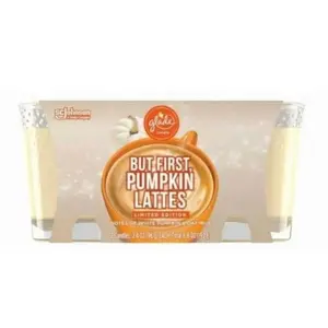 Glade white pumpkin & oat milk 2 candles 3.4oz