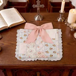 Women's Vintage Floral Spliced Cotton Bible Cover, Heirloom Look Padded Protection Case for Standard Bibles, Washable Home Organizer Storage Bag with Elegant Lace Trim, Bow Handle and Interior Zipper Pocket